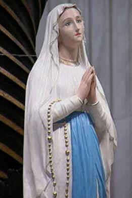Nossa Senhora de Lourdes