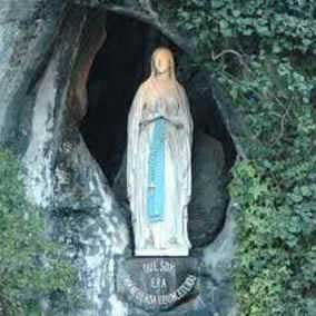 Nossa Senhora de Lourdes