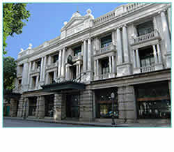 Centro Cultural Light Centro Cultural Light (CCL) foi inaugurado em 29 de abril de 1994