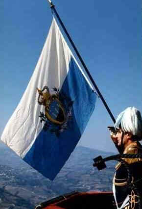 Bandeira de São Marinho Bandeira de São Marinho