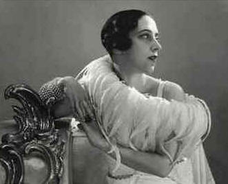 História da Elsa Schiaparelli